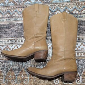 *SOLD* Dingo Tan Leather Western Boots Wide Calf